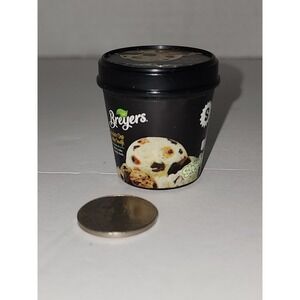 Shopkins Breyers Chocolate Chip Cookie Dough Mini Ice‎ Cream Container